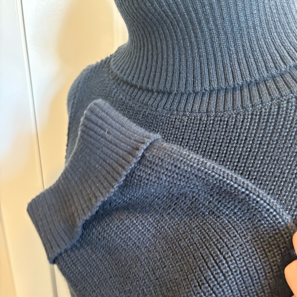 Gentle Fawn Ribbed Knit Turtleneck Sweater Relaxed Fit Deep Navy High size Small - Picture 7 of 11